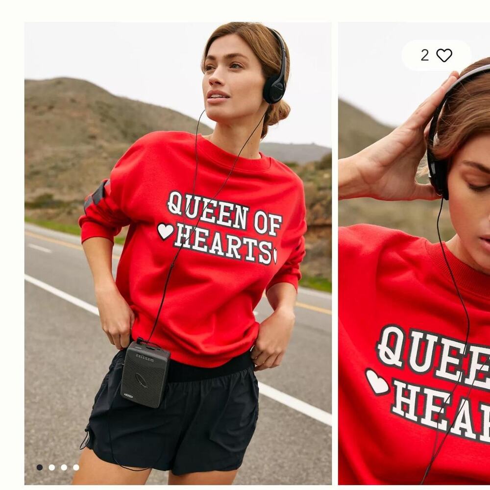 Beach riot sweater queen of hearts size medium